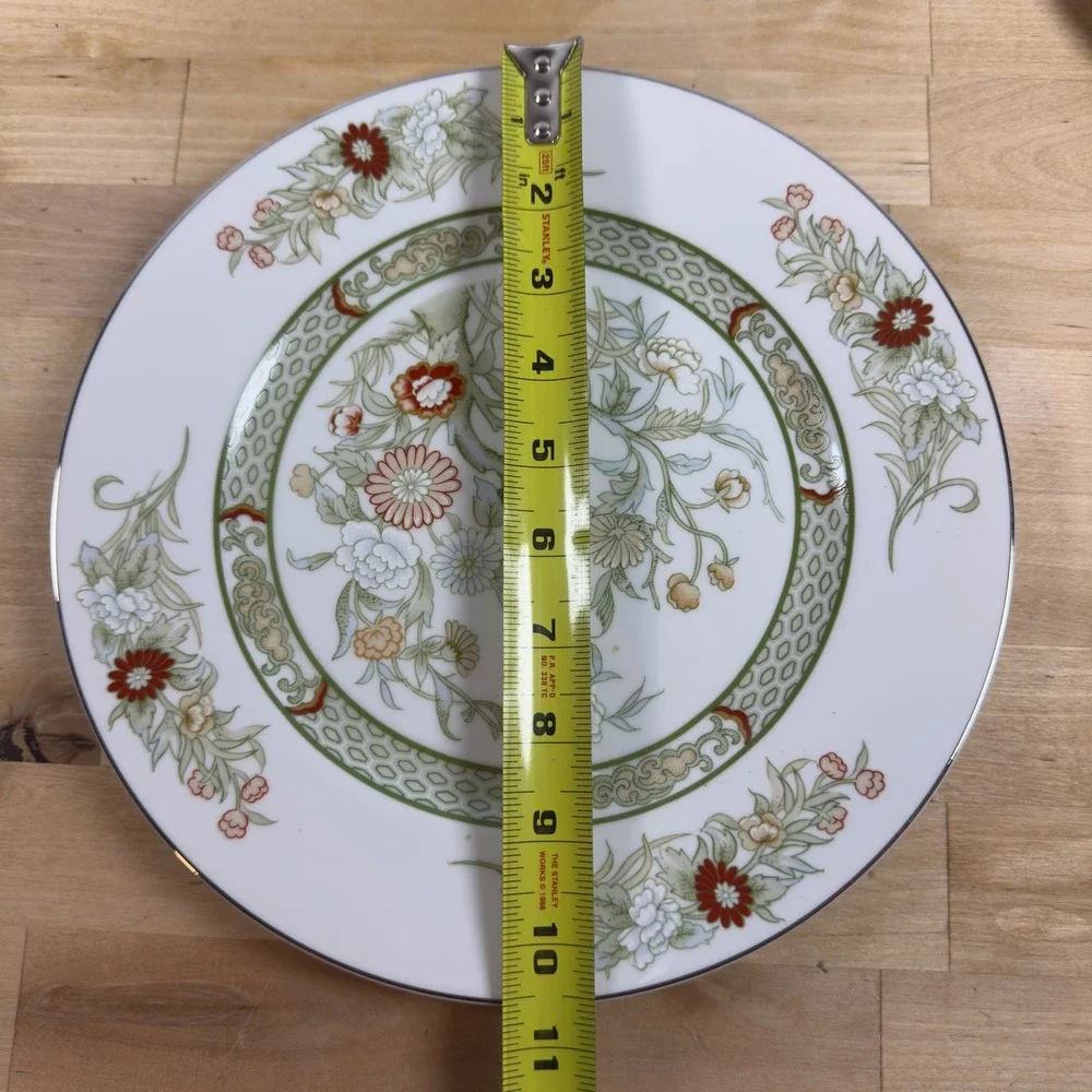 Mikasa Kabuki L9011 Fine China Dinner Plates Set of 4 Floral Chinoiserie 10.75